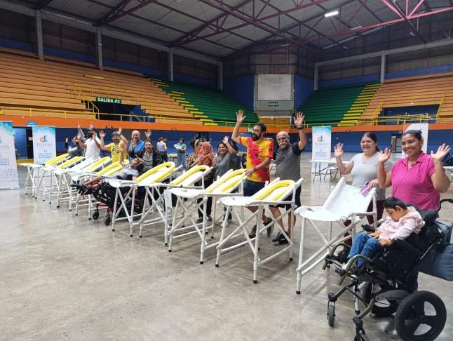 CENAREC fortalece la inclusión con segunda edición de taller para la elaboración de camillas de baño de bajo costo